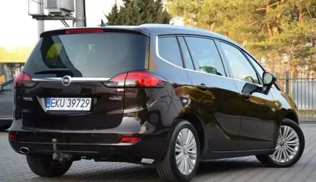 OPEL Zafira 