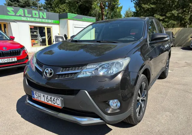 TOYOTA RAV4 