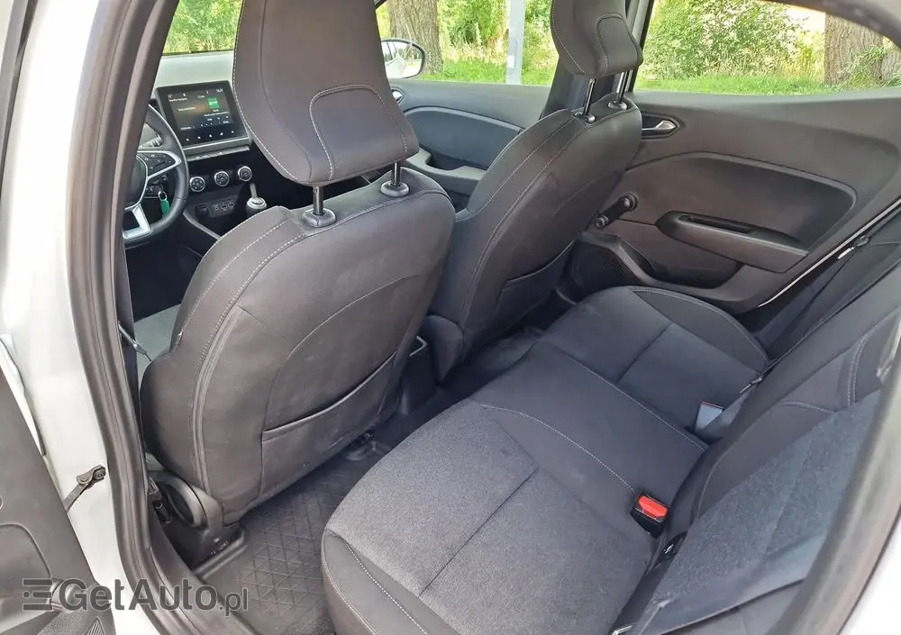 RENAULT Clio 1.0 TCe Zen