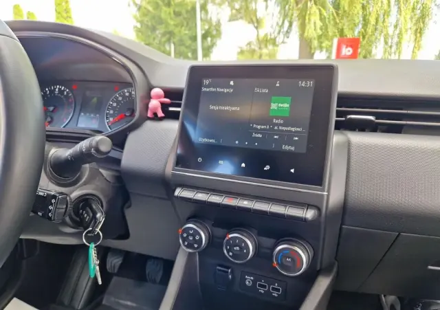 RENAULT Clio 1.0 TCe Zen