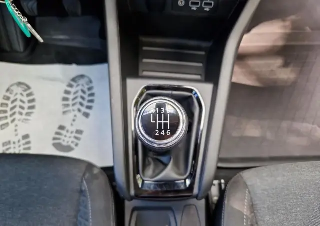 RENAULT Clio 1.0 TCe Zen