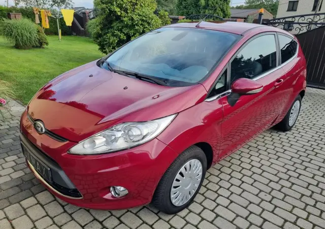FORD Fiesta 1.4 White Magic