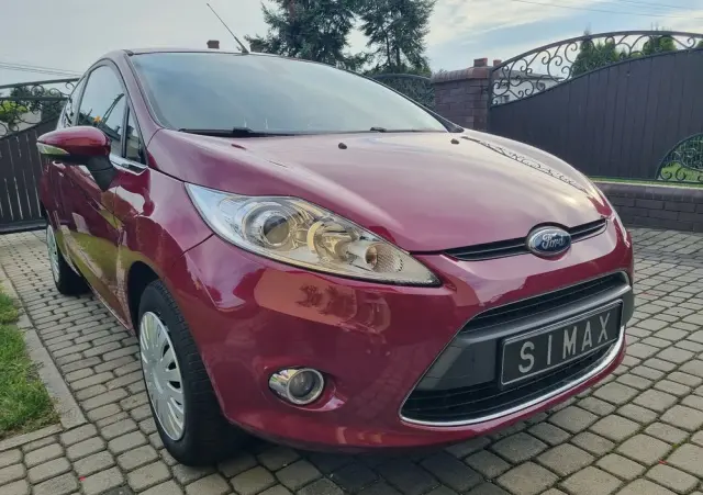 FORD Fiesta 1.4 White Magic