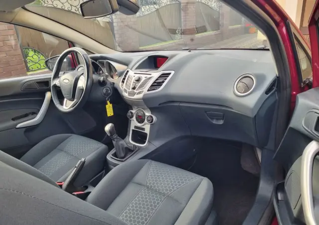 FORD Fiesta 1.4 White Magic