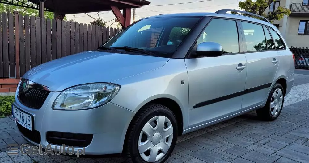 SKODA Fabia 1.2 HTP Elegance