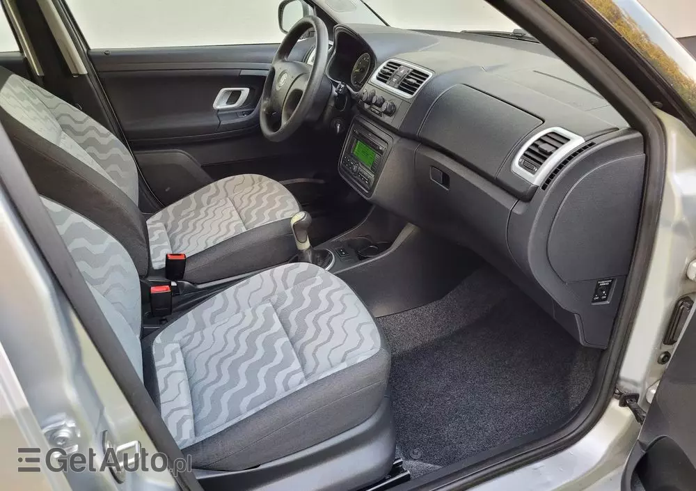 SKODA Fabia 1.2 HTP Elegance