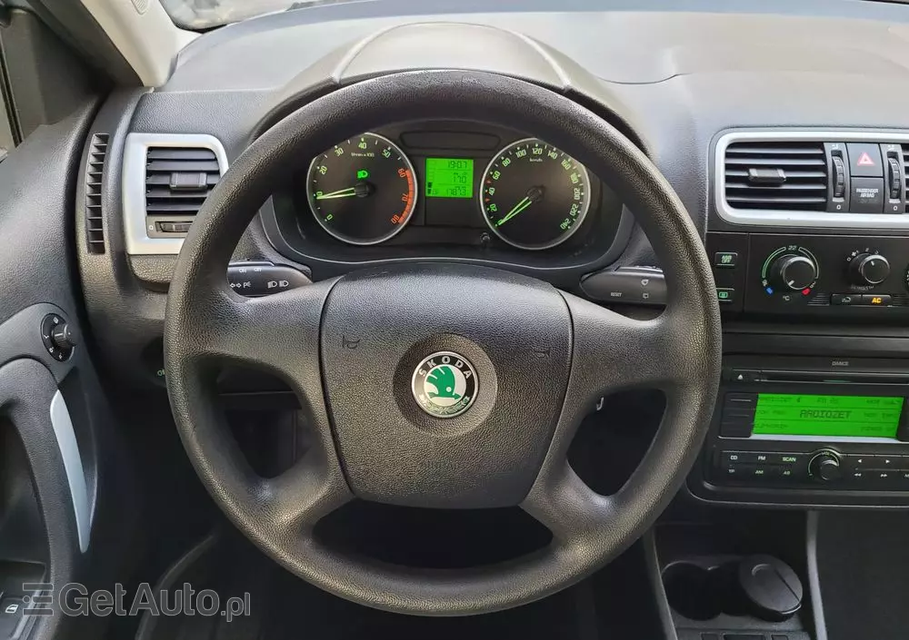 SKODA Fabia 1.2 HTP Elegance