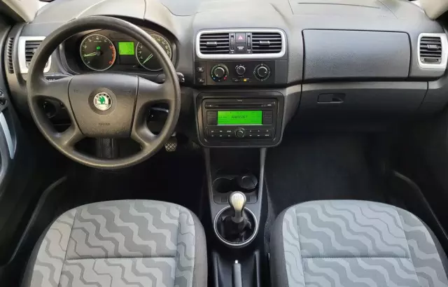 SKODA Fabia 1.2 HTP Elegance