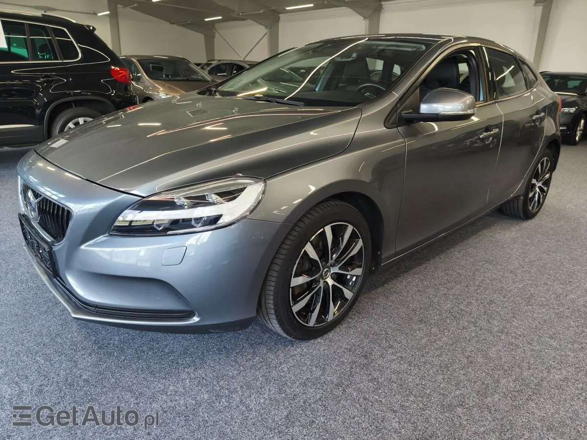 VOLVO V40 Momentum Getr