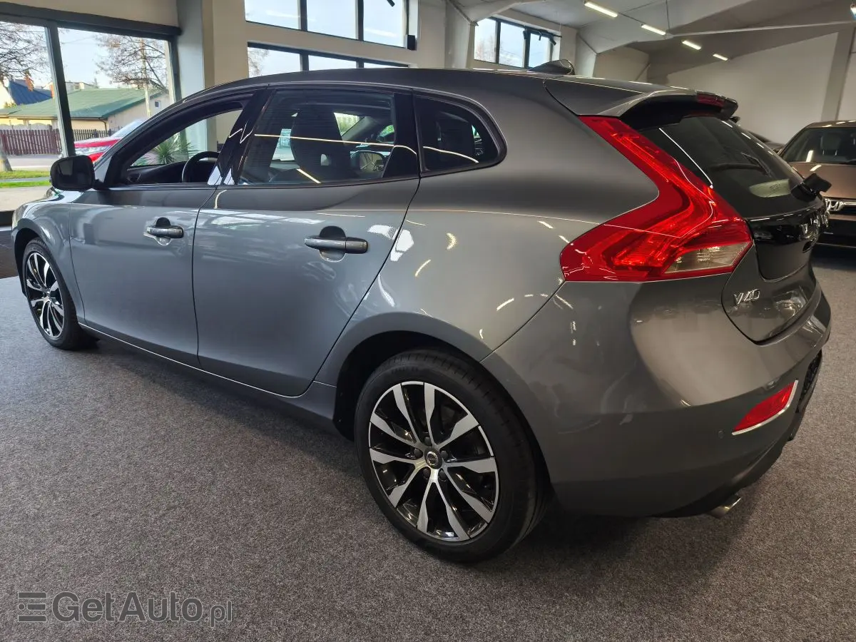 VOLVO V40 Momentum Getr