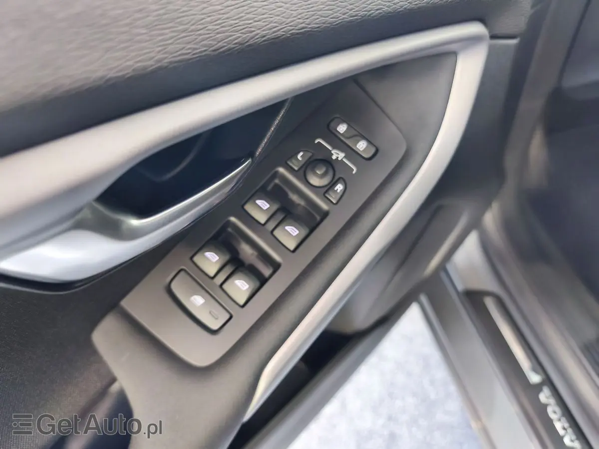VOLVO V40 Momentum Getr
