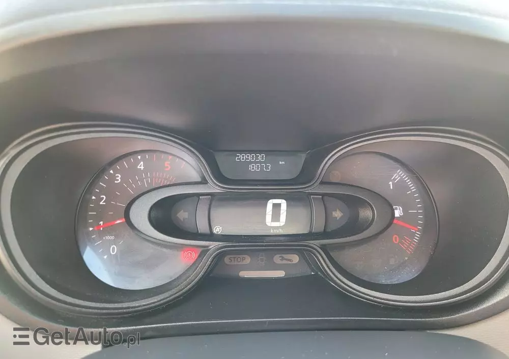 RENAULT Trafic L2H1 