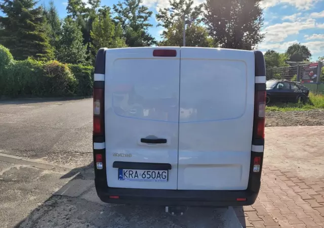 RENAULT Trafic L2H1 