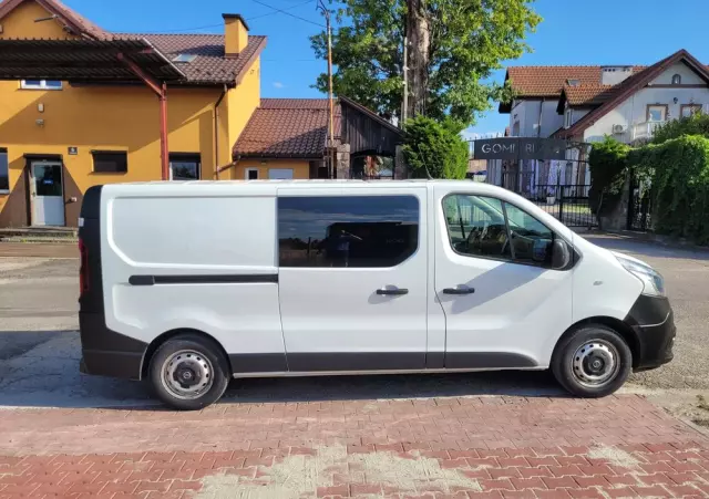 RENAULT Trafic L2H1 
