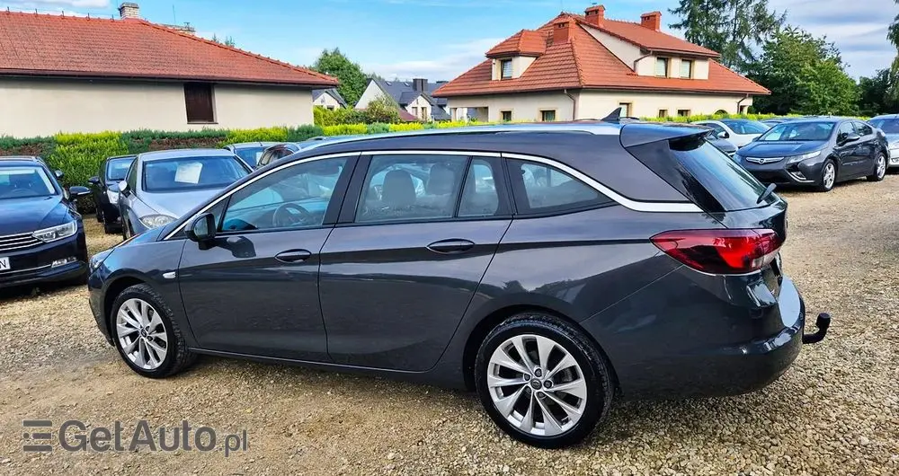 OPEL Astra 1.4 Turbo Innovation