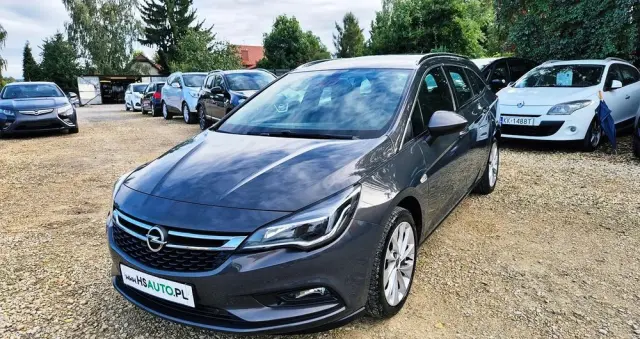 OPEL Astra 1.4 Turbo Innovation