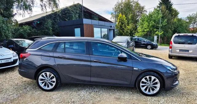 OPEL Astra 1.4 Turbo Innovation