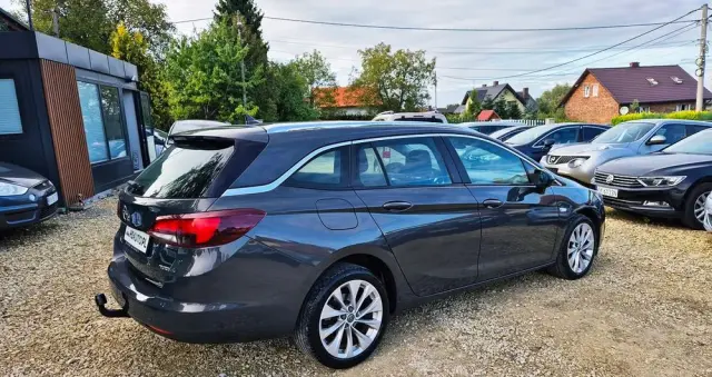 OPEL Astra 1.4 Turbo Innovation