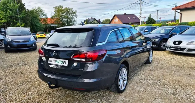 OPEL Astra 1.4 Turbo Innovation