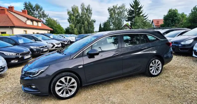 OPEL Astra 1.4 Turbo Innovation