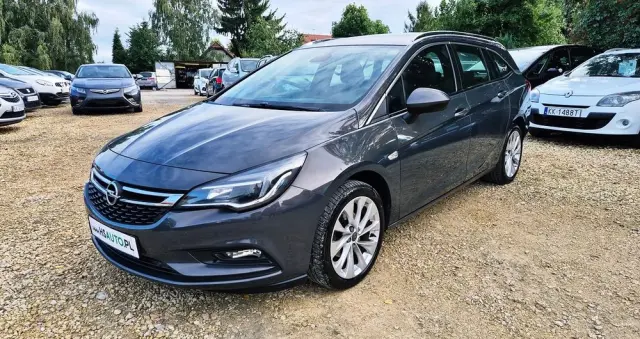 OPEL Astra 1.4 Turbo Innovation
