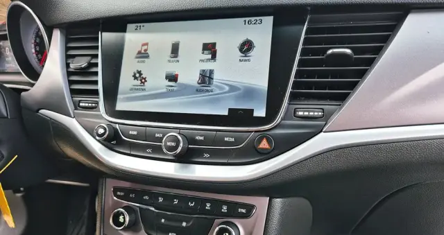 OPEL Astra 1.4 Turbo Innovation