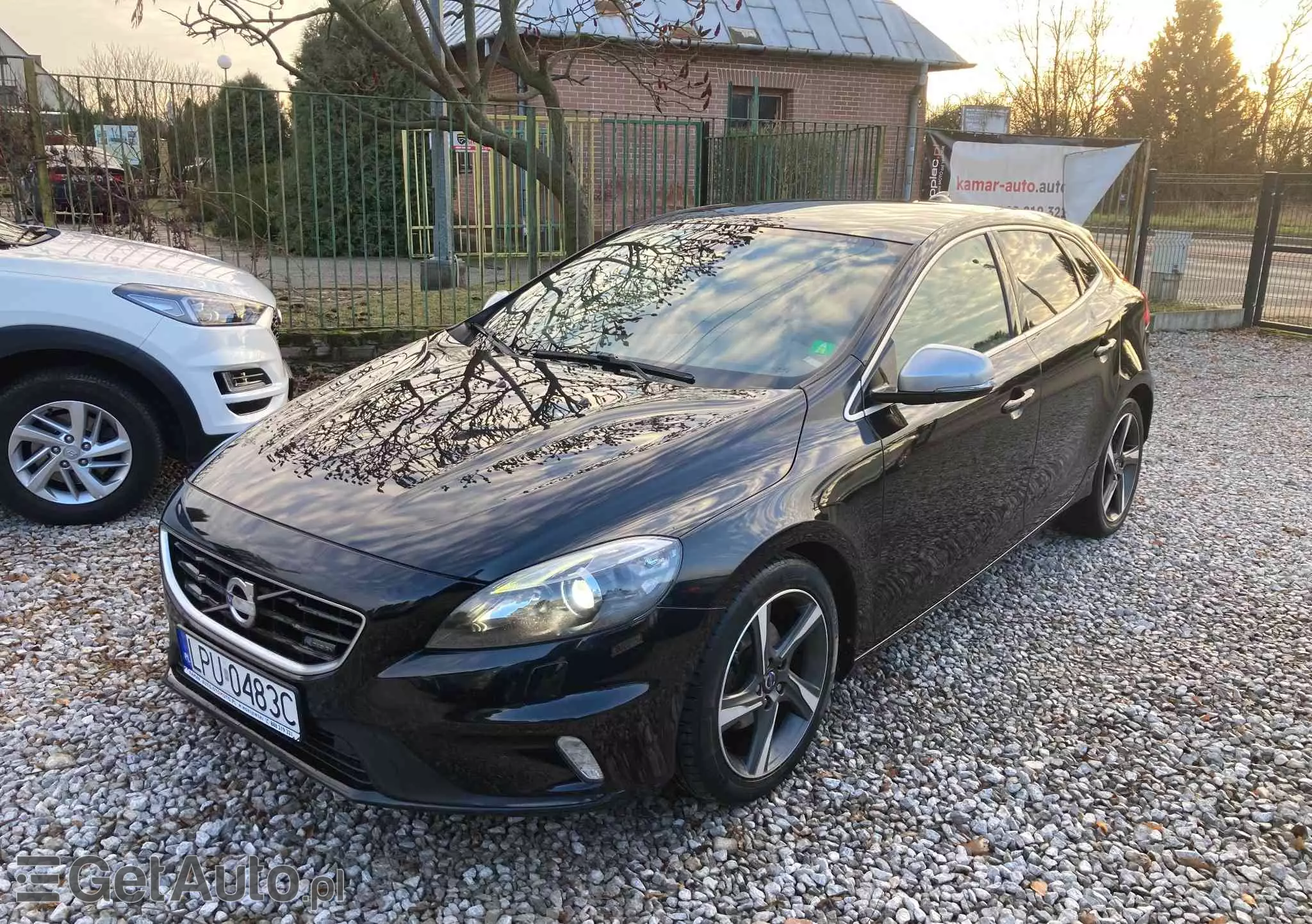 VOLVO V40 D2 R Design