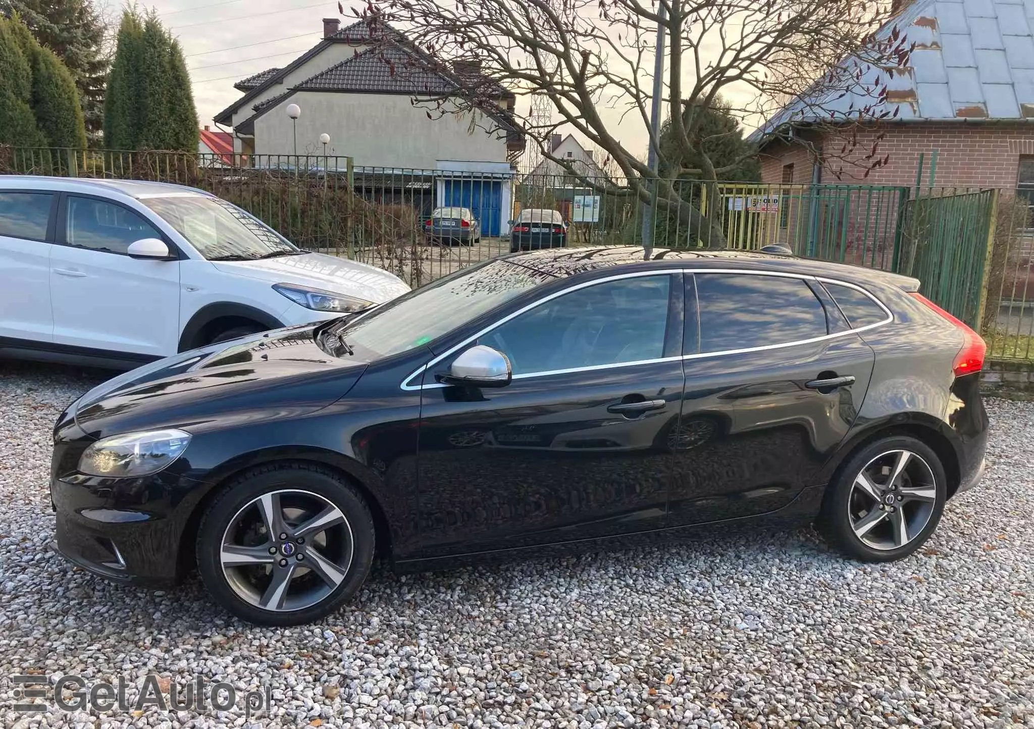 VOLVO V40 D2 R Design