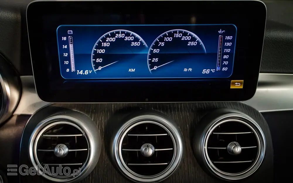 MERCEDES-BENZ Klasa C 300 4MATIC 9G-TRONIC