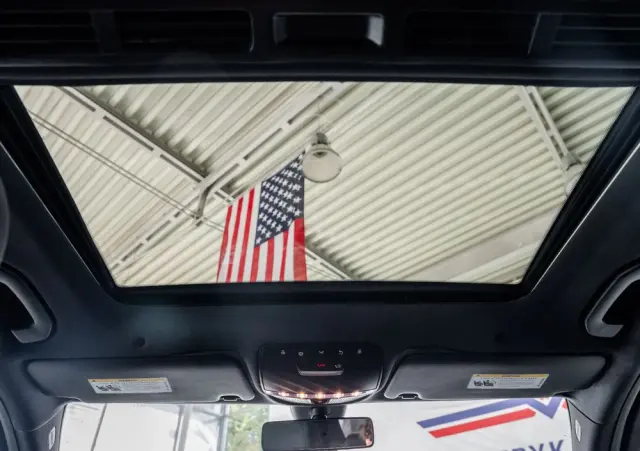 MERCEDES-BENZ Klasa C 300 4MATIC 9G-TRONIC