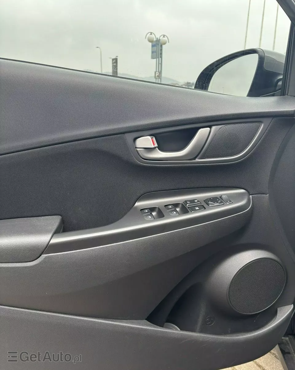 HYUNDAI Kona 1.0 T-GDI Smart