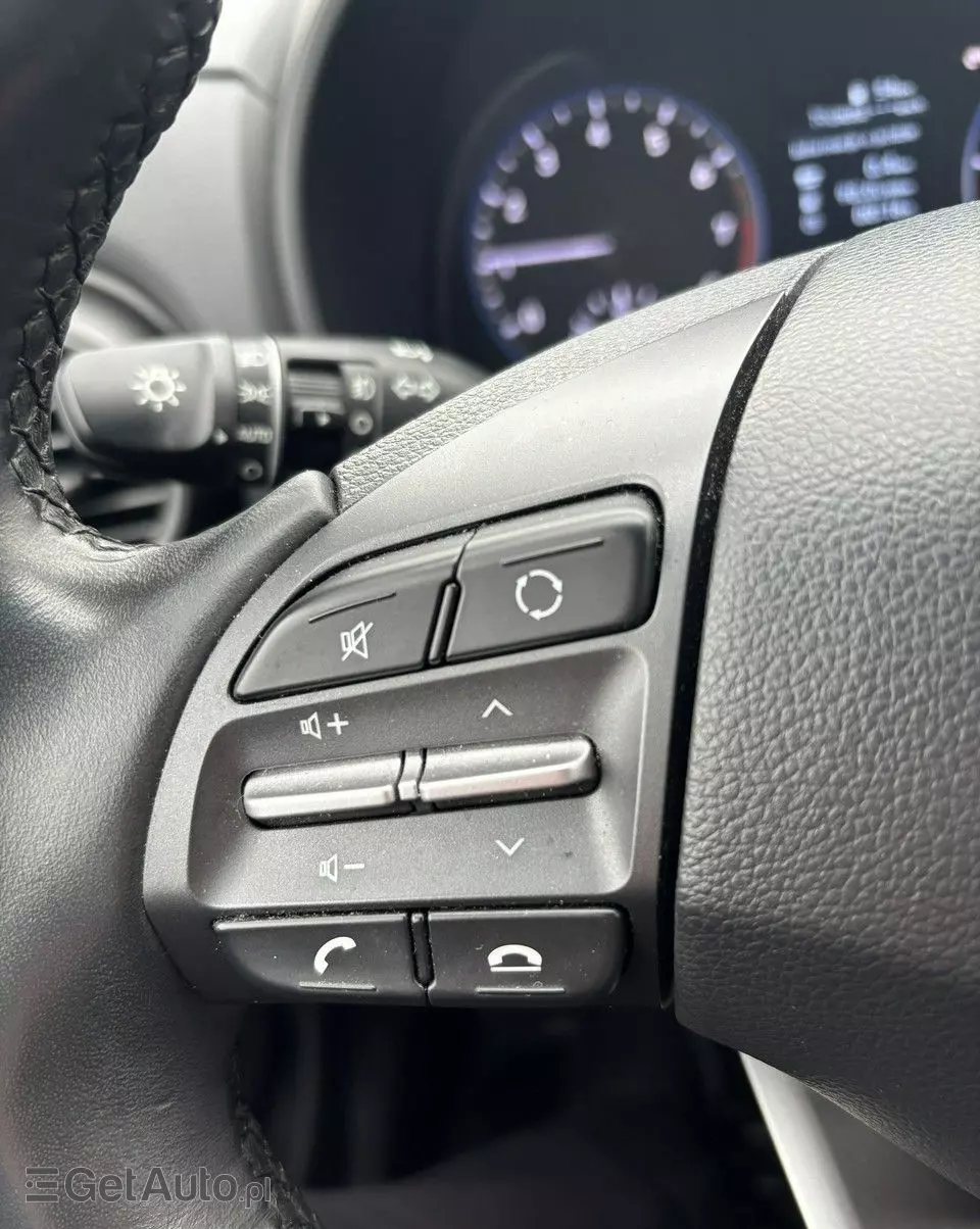 HYUNDAI Kona 1.0 T-GDI Smart