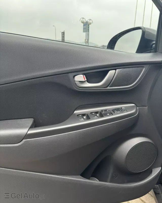 HYUNDAI Kona 1.0 T-GDI Smart