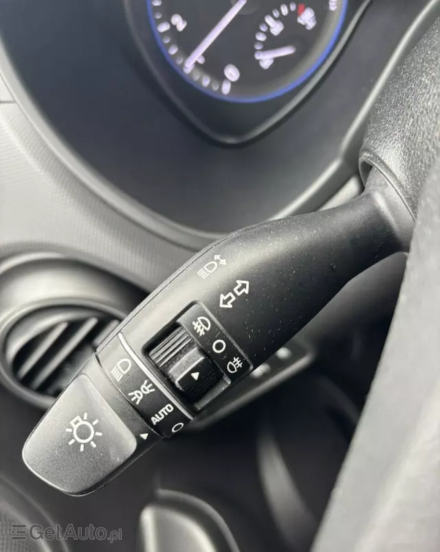 HYUNDAI Kona 1.0 T-GDI Smart