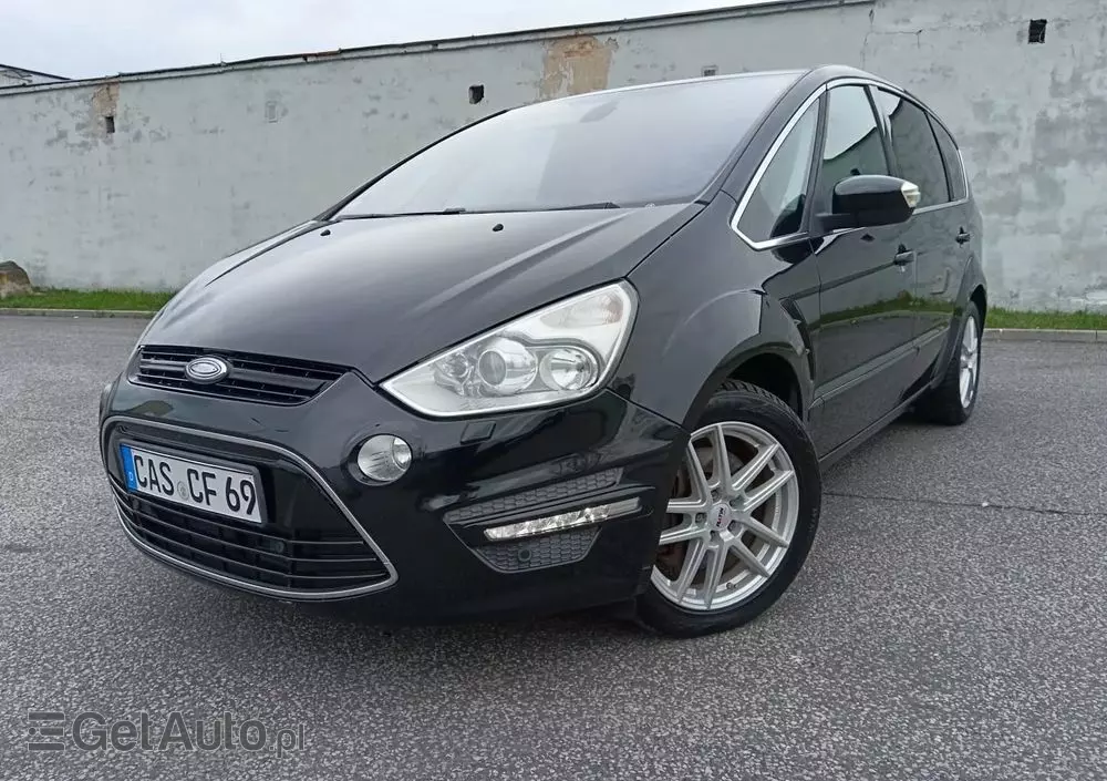 FORD S-Max 2.0 EcoBoost Titanium