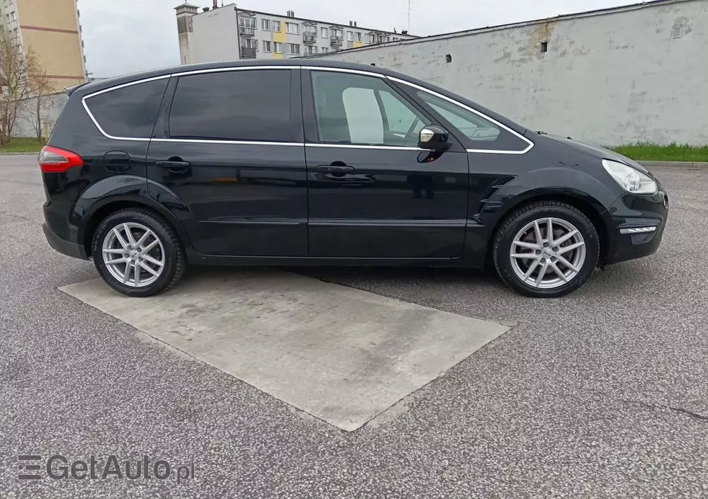 FORD S-Max 2.0 EcoBoost Titanium
