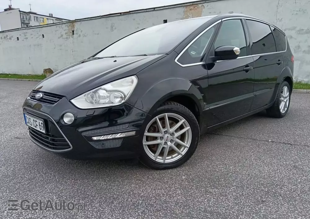 FORD S-Max 2.0 EcoBoost Titanium