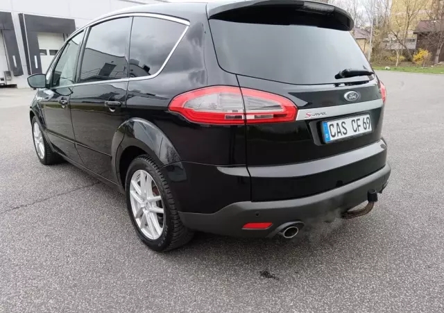 FORD S-Max 2.0 EcoBoost Titanium