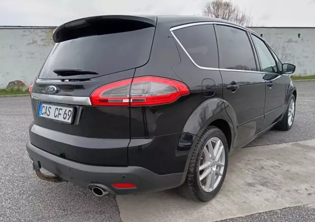 FORD S-Max 2.0 EcoBoost Titanium