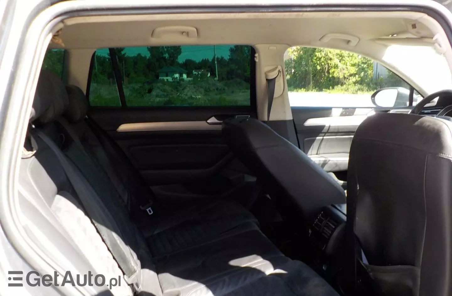 VOLKSWAGEN Passat Variant 1.6 TDI SCR DSG