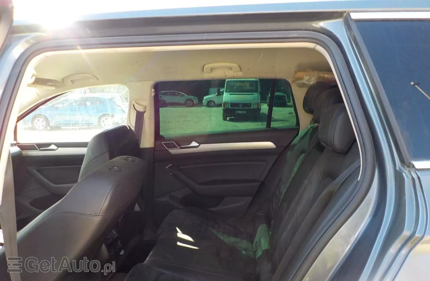 VOLKSWAGEN Passat Variant 1.6 TDI SCR DSG