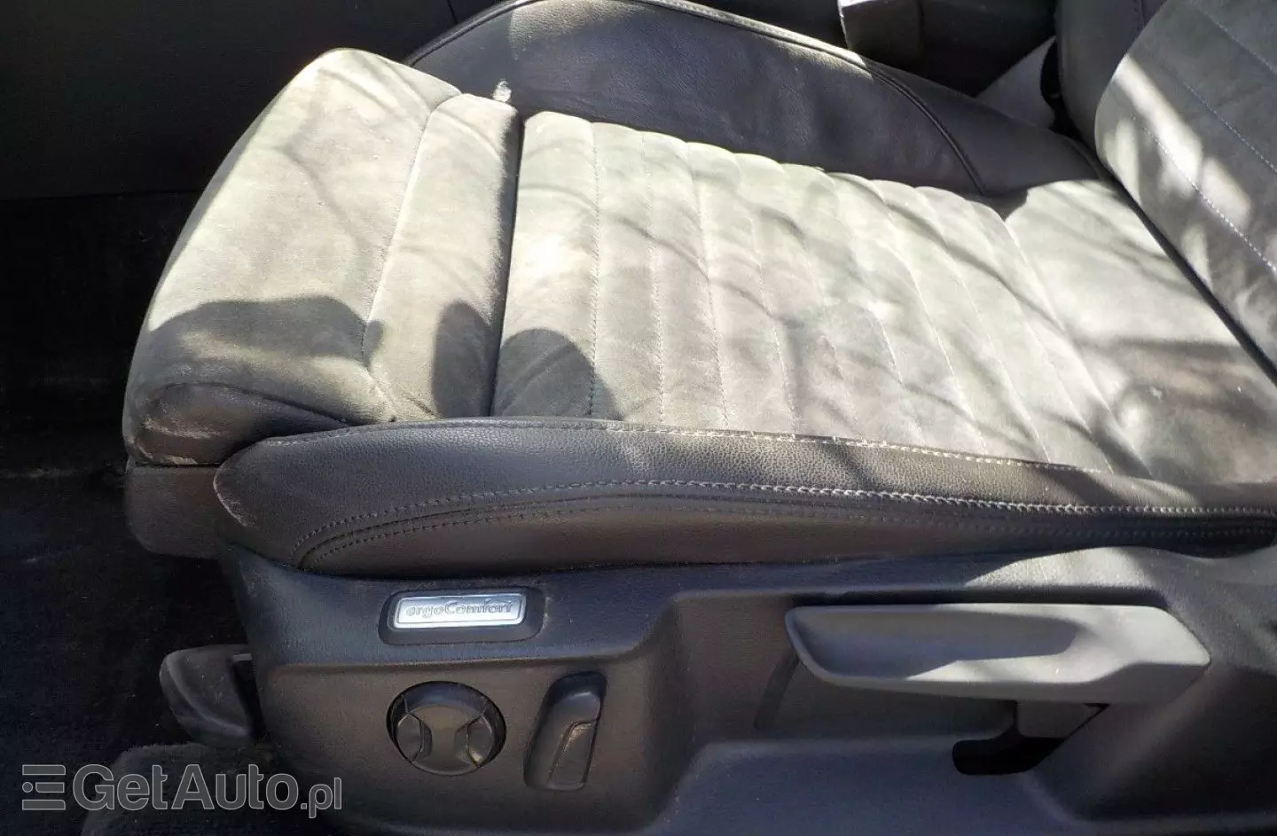 VOLKSWAGEN Passat Variant 1.6 TDI SCR DSG