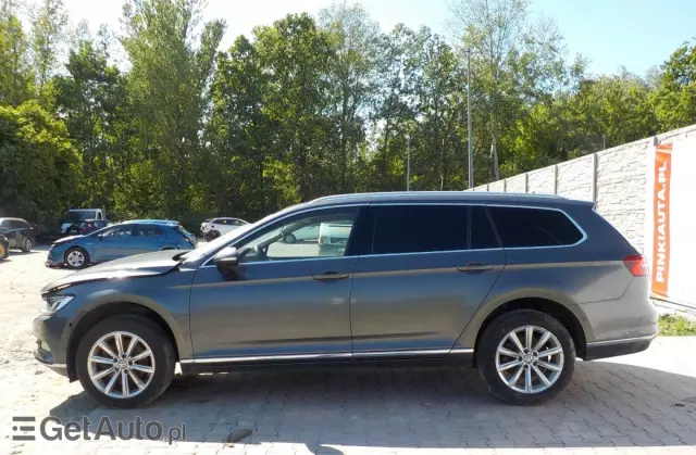 VOLKSWAGEN Passat Variant 1.6 TDI SCR DSG