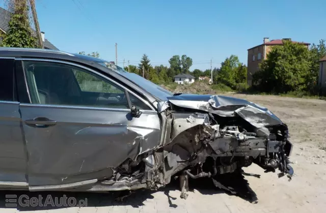 VOLKSWAGEN Passat Variant 1.6 TDI SCR DSG