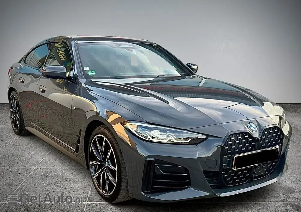 BMW Seria 4 420d xDrive Sport-Aut M Sport