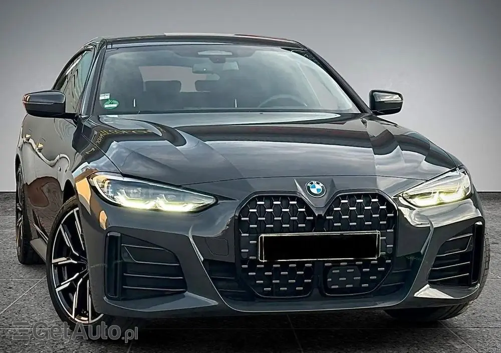 BMW Seria 4 420d xDrive Sport-Aut M Sport