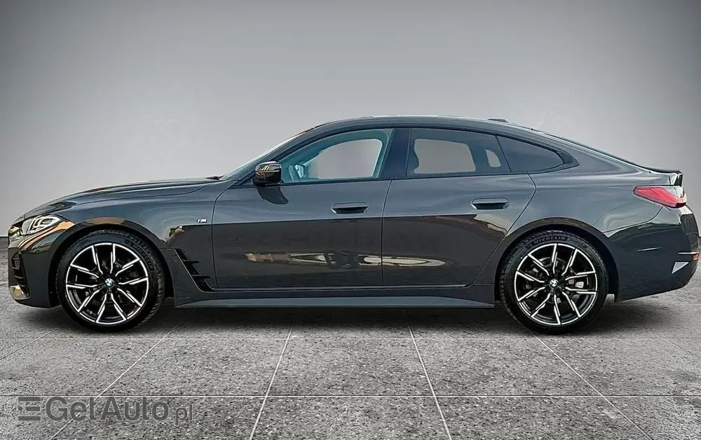 BMW Seria 4 420d xDrive Sport-Aut M Sport