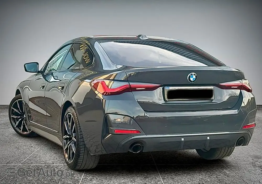 BMW Seria 4 420d xDrive Sport-Aut M Sport