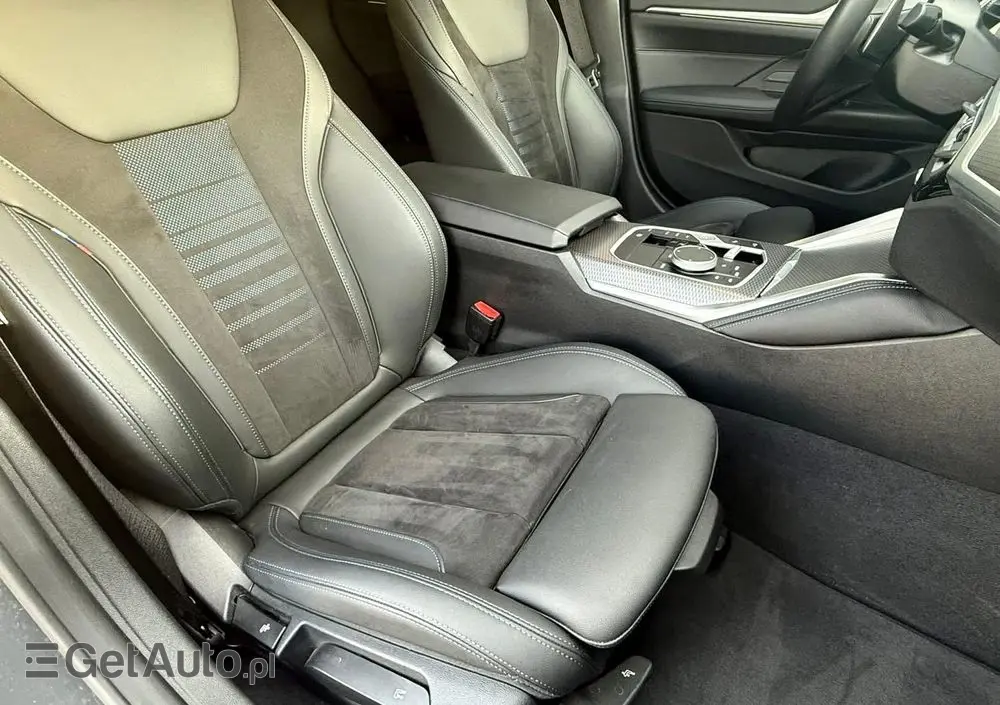 BMW Seria 4 420d xDrive Sport-Aut M Sport