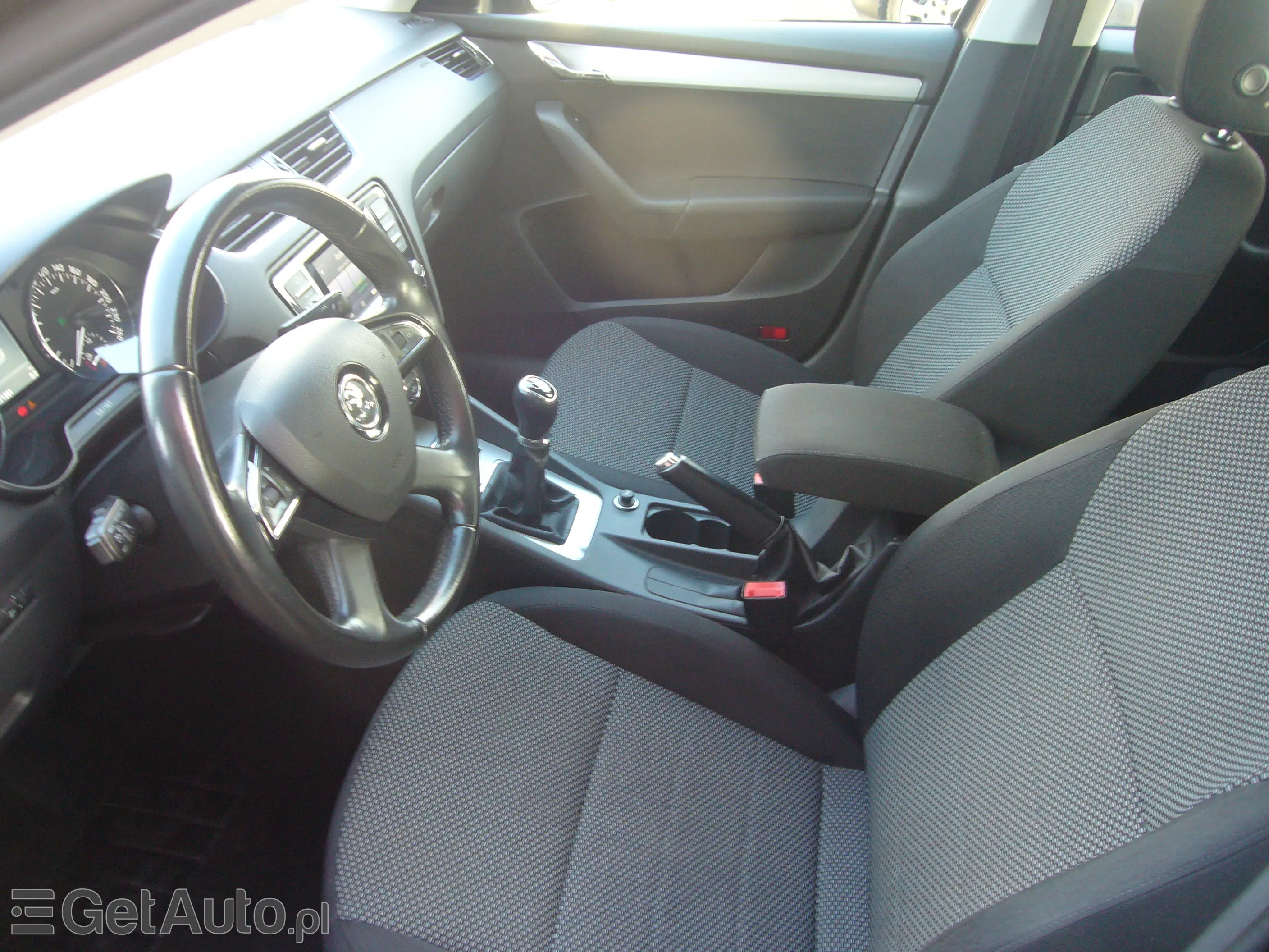 SKODA Octavia Ambition